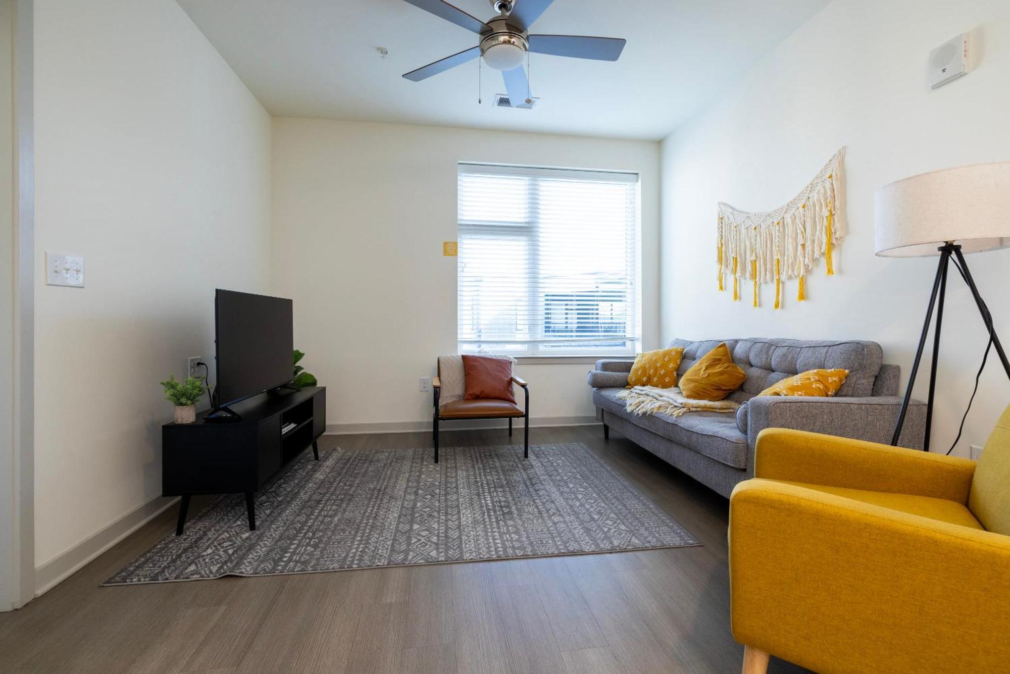 Modern Nulu 2Br Cozysuites 01 Louisville Esterno foto