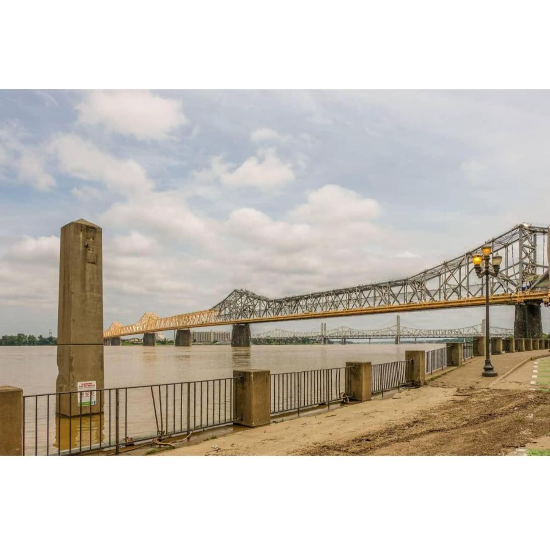 Modern Nulu 2Br Cozysuites 01 Louisville Esterno foto