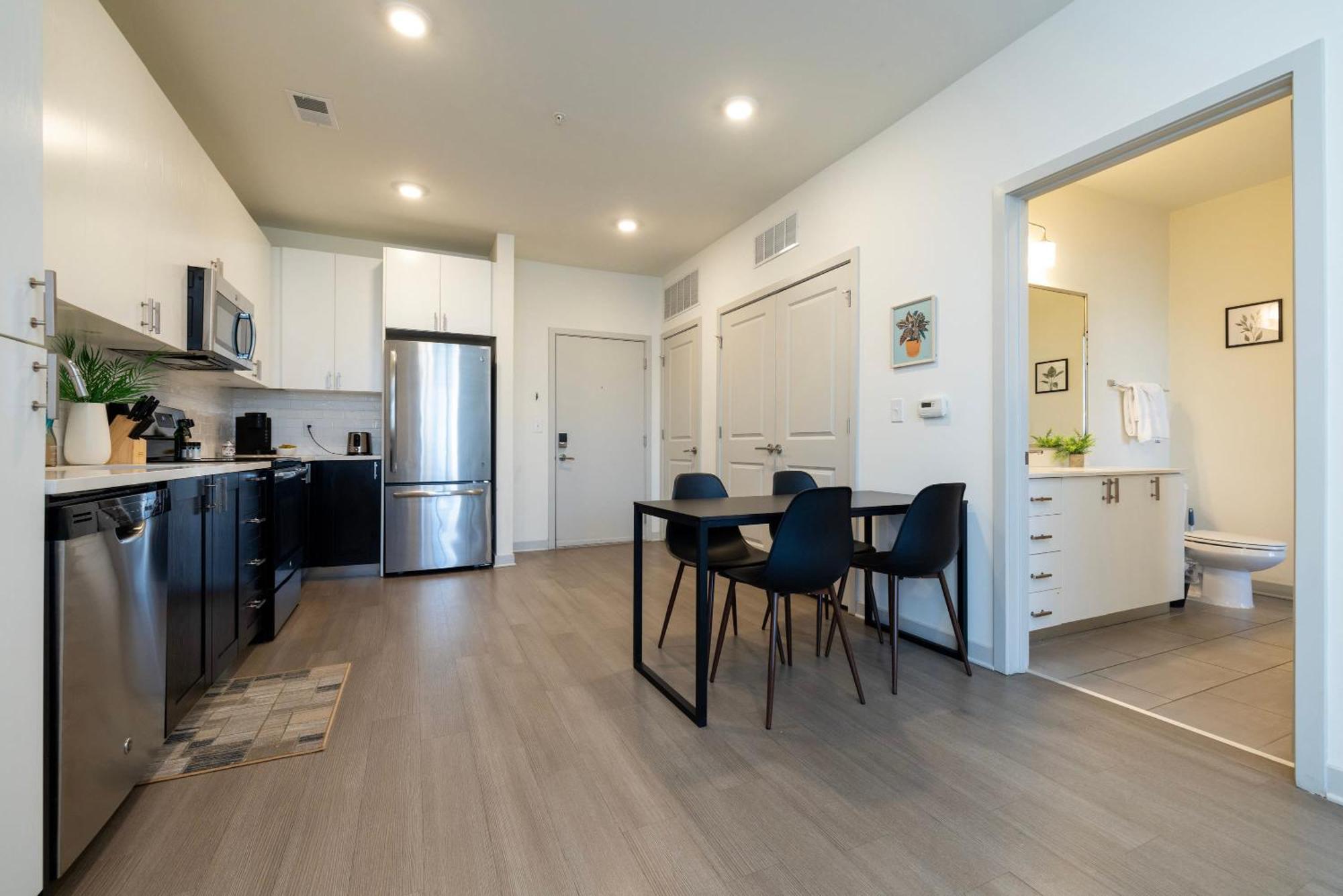 Modern Nulu 2Br Cozysuites 01 Louisville Esterno foto