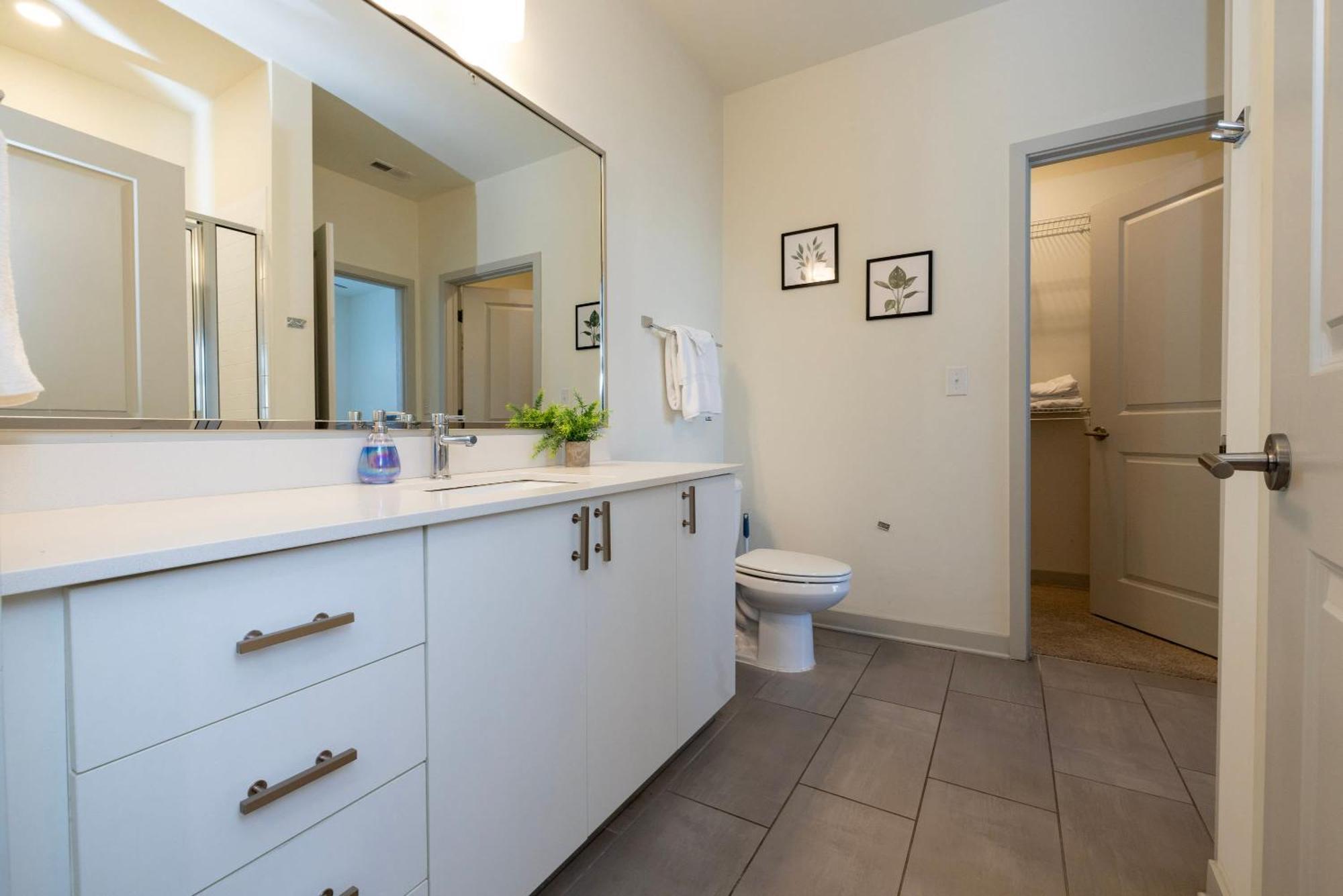 Modern Nulu 2Br Cozysuites 01 Louisville Esterno foto