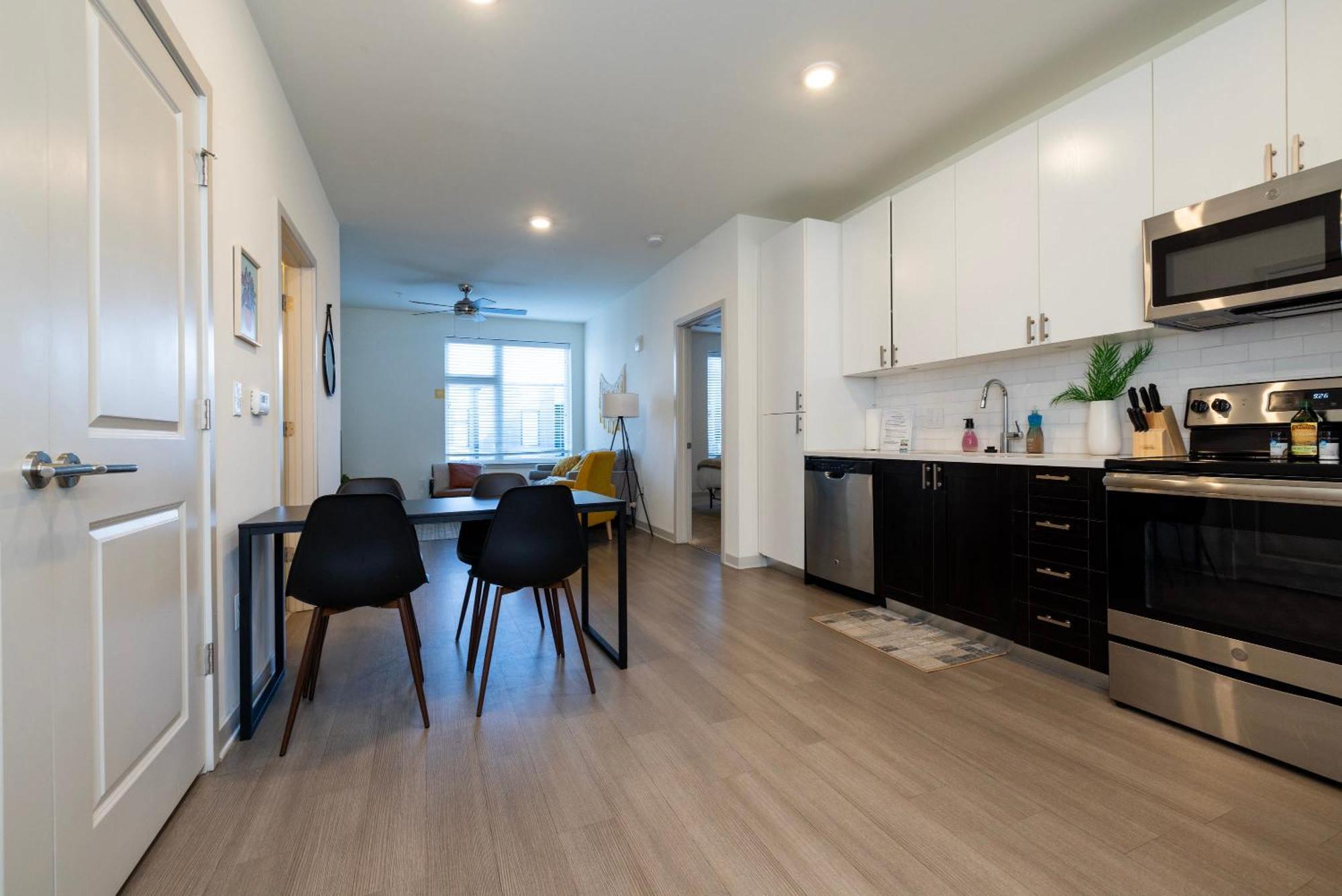 Modern Nulu 2Br Cozysuites 01 Louisville Esterno foto